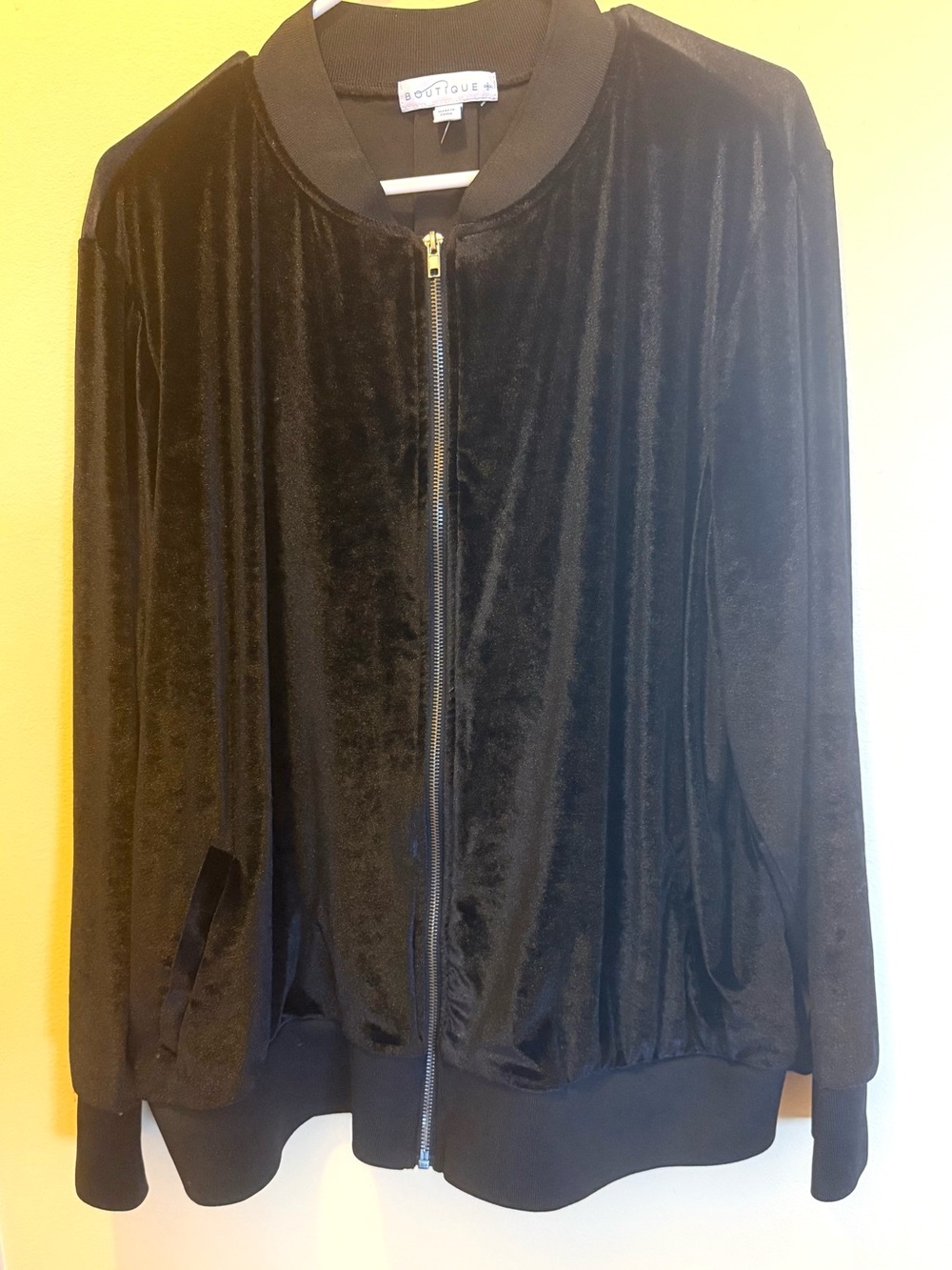 Black Velvet Bomber Jacket - Women's Size 2X Boutique Brand